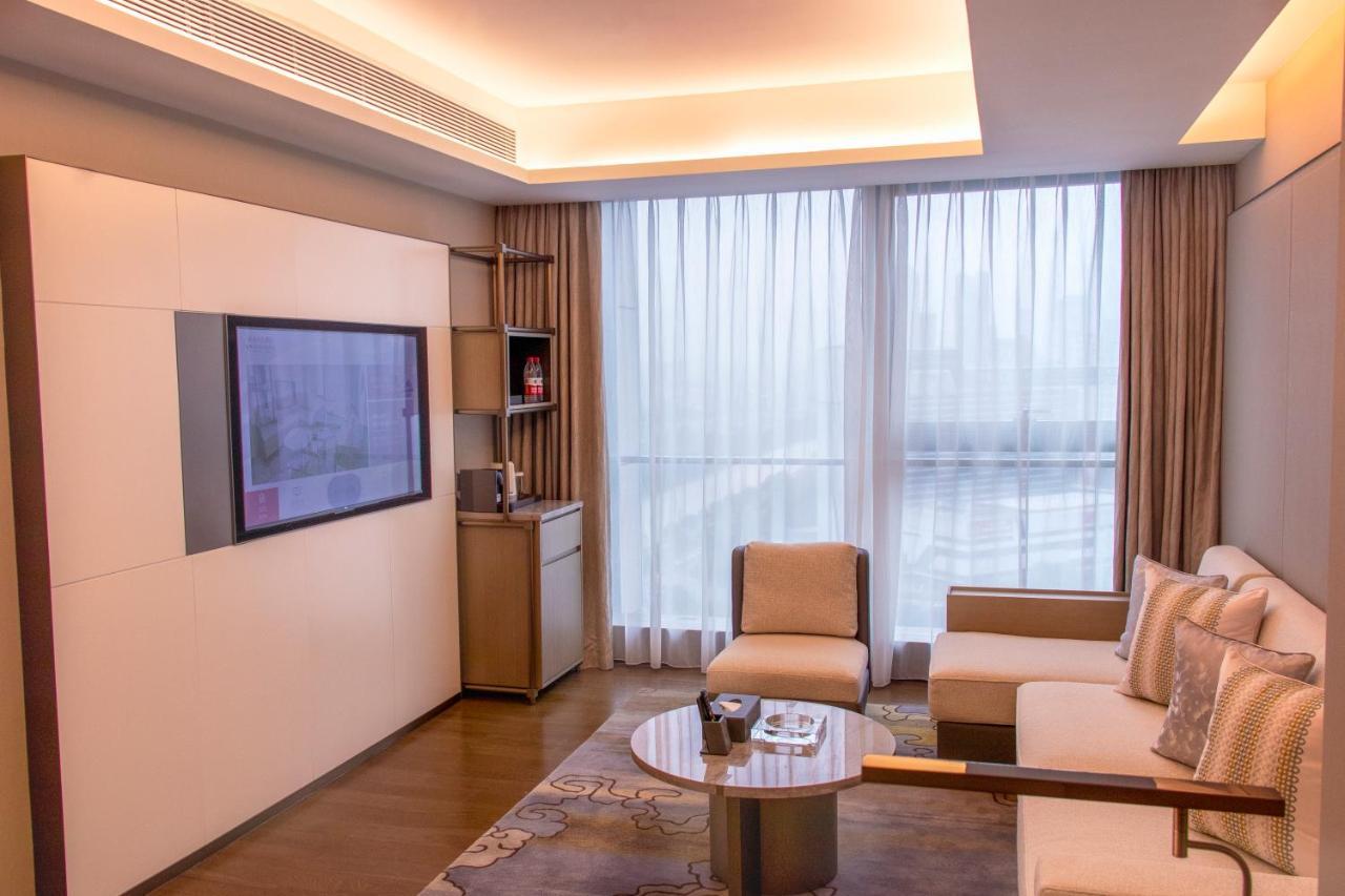 Guangzhou Pazhou Ln Dongfang Hotel Екстер'єр фото