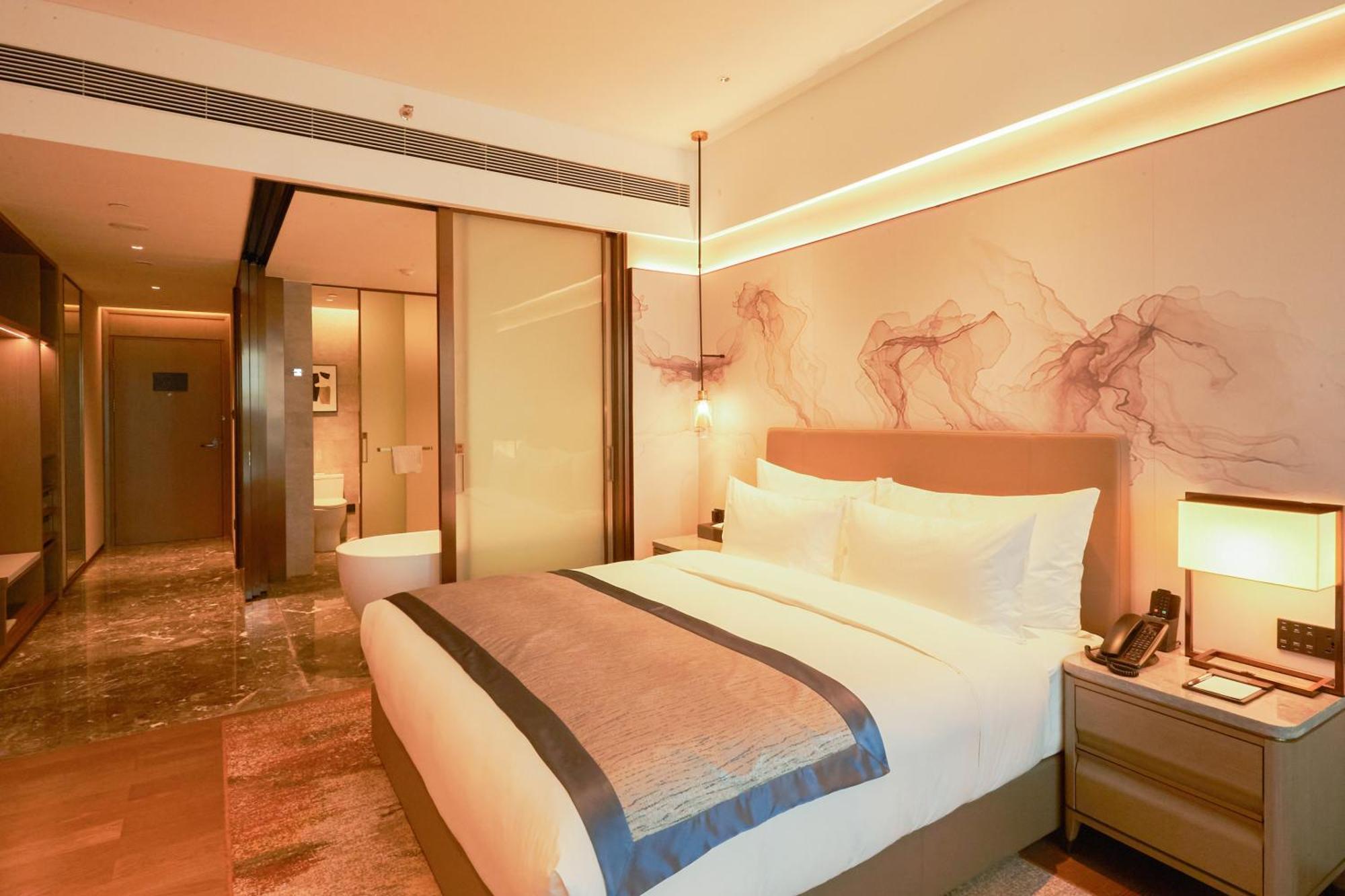 Guangzhou Pazhou Ln Dongfang Hotel Екстер'єр фото