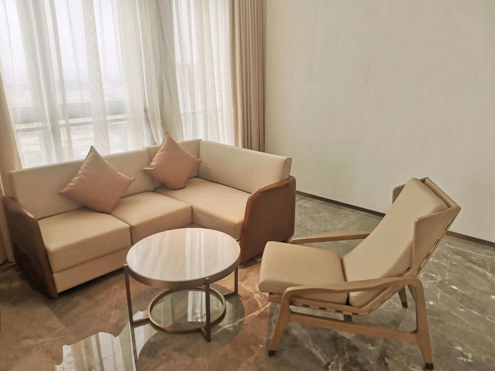 Guangzhou Pazhou Ln Dongfang Hotel Екстер'єр фото