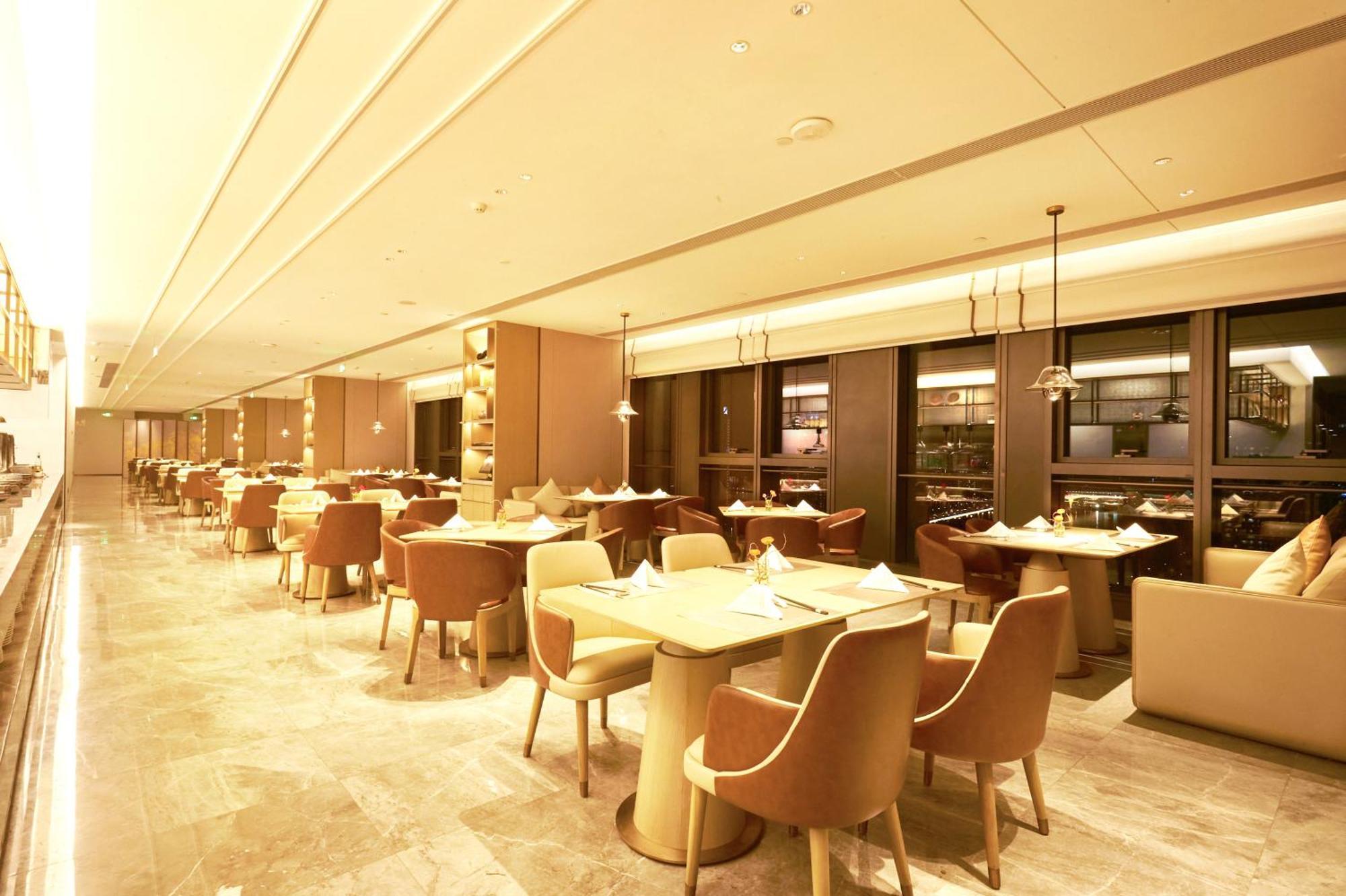 Guangzhou Pazhou Ln Dongfang Hotel Екстер'єр фото