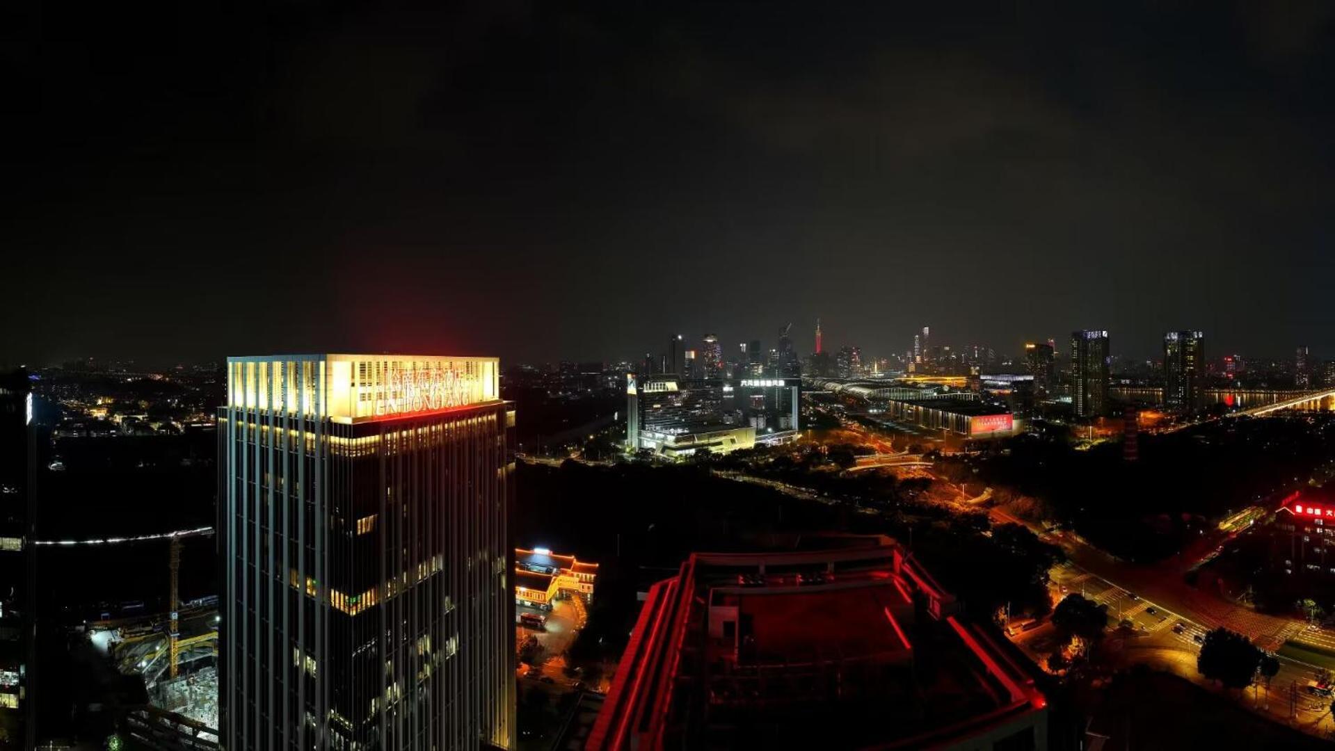 Guangzhou Pazhou Ln Dongfang Hotel Екстер'єр фото