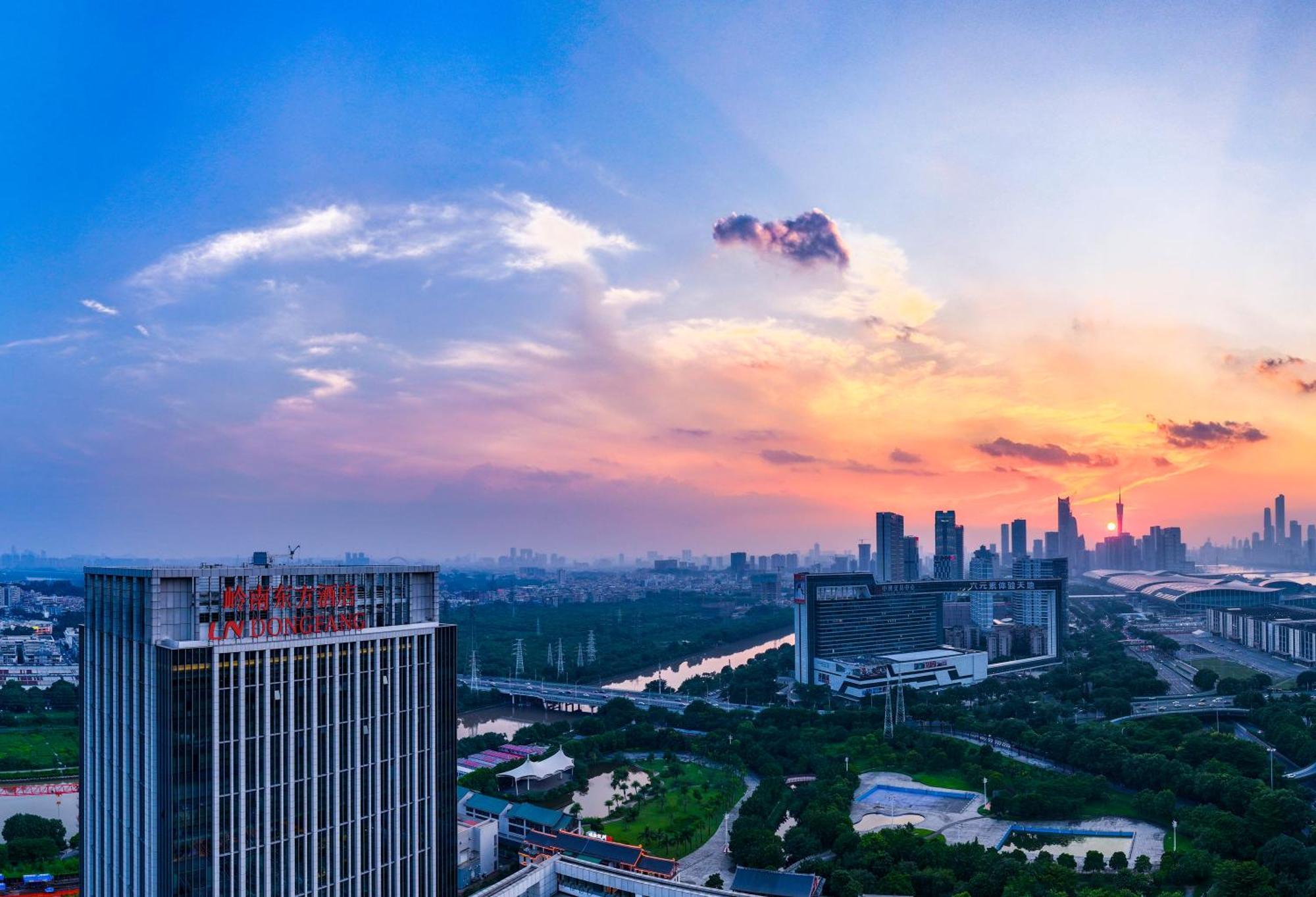 Guangzhou Pazhou Ln Dongfang Hotel Екстер'єр фото